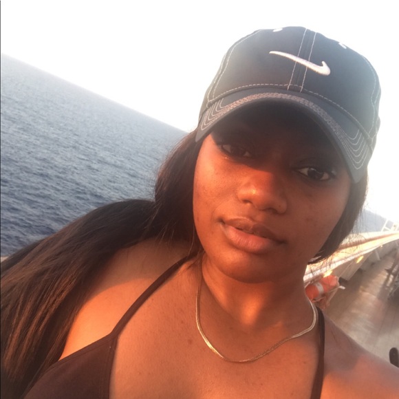 Meet your Posher, Maya - Picture 1 of 1